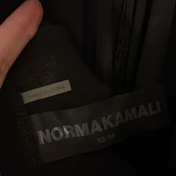 Norma Kamali Cayla Side Drape Gown black - Picture 12 of 12